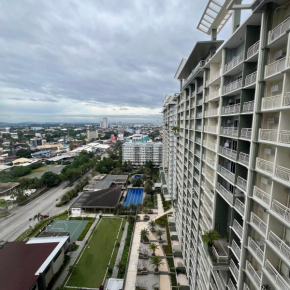 2bedroom condo unit with 2 balcony
